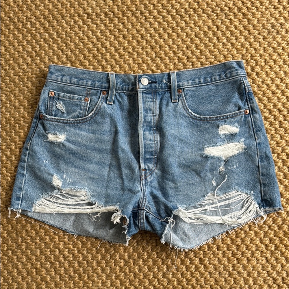 NWOT - Levi’s 501 Button Fly Blue Jean Shorts with Distressed Hem